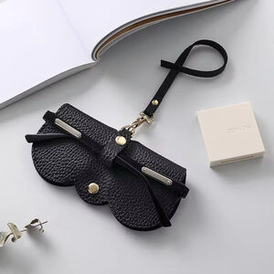 Soft Faux Leather Sunglasses Bag Portable Sunglasses Pouch in Black